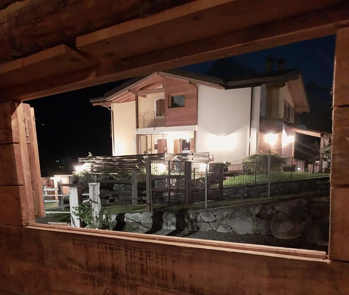 Azienda Agricola Agriturismo I Sei Petali Capo di Ponte Ngoại thất bức ảnh